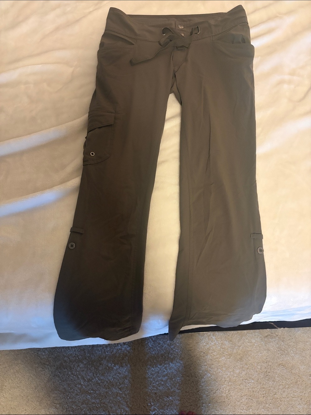 Women’s Casual Cargo Drawstring Pants - Olive Green